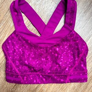 Lululemon sports bra